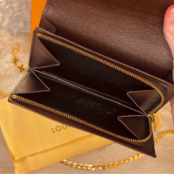 LOUIS VUITTON Tresor Wallet in Damier Ebene - Picture 13 of 16